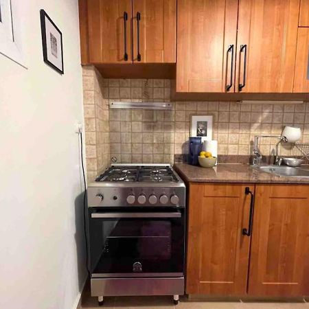 Designer 1Br Apt In Gemmayze Beirut Exterior foto
